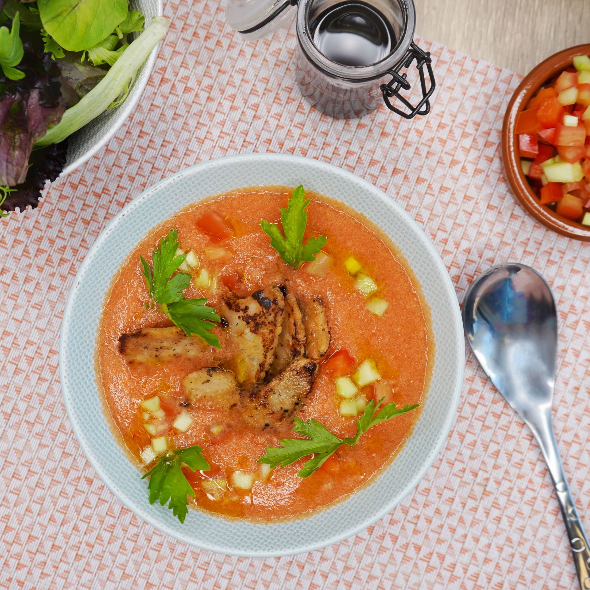 Gaspacho de tomate au kebab